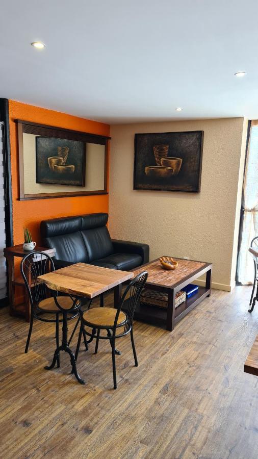 Hotel L'Etoile Aeroport - A61 Carcassonne Eksteriør bilde
