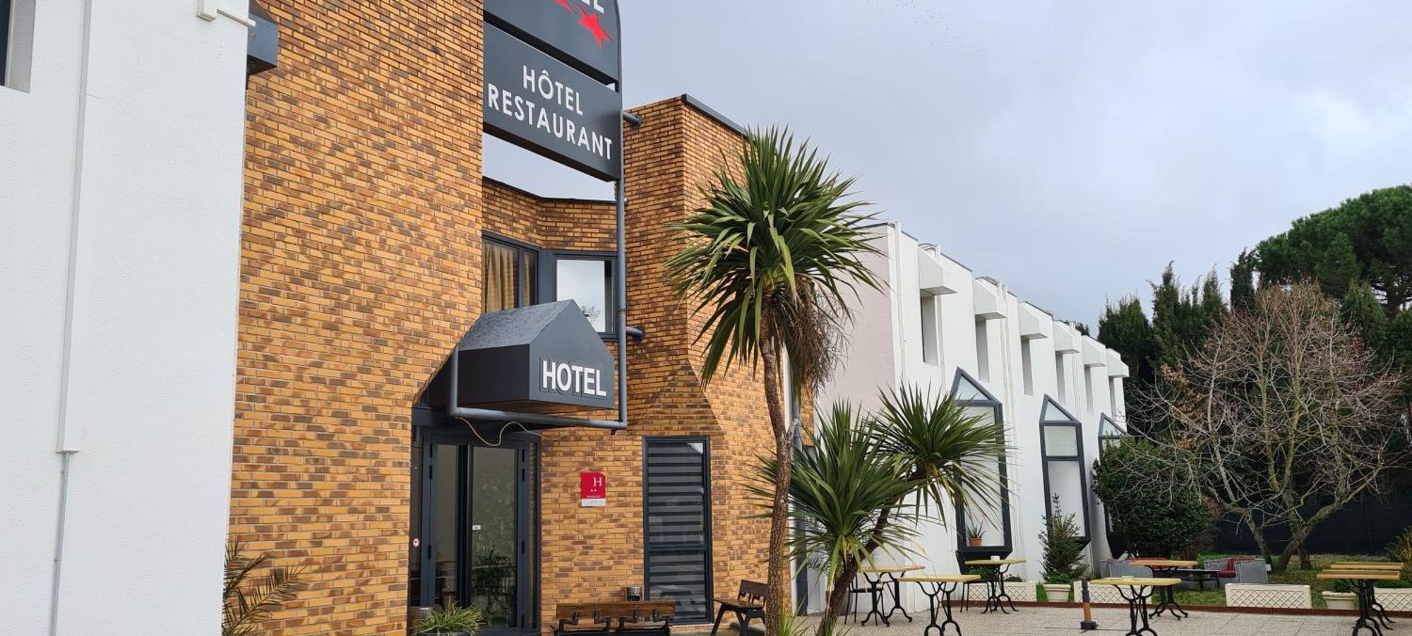 Hotel L'Etoile Aeroport - A61 Carcassonne Eksteriør bilde