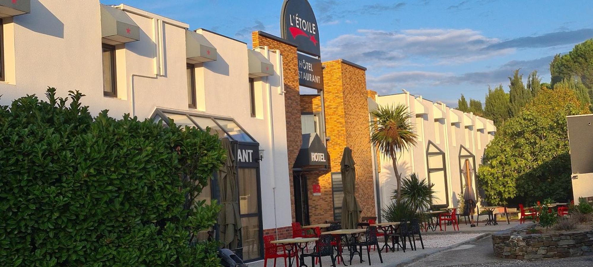 Hotel L'Etoile Aeroport - A61 Carcassonne Eksteriør bilde
