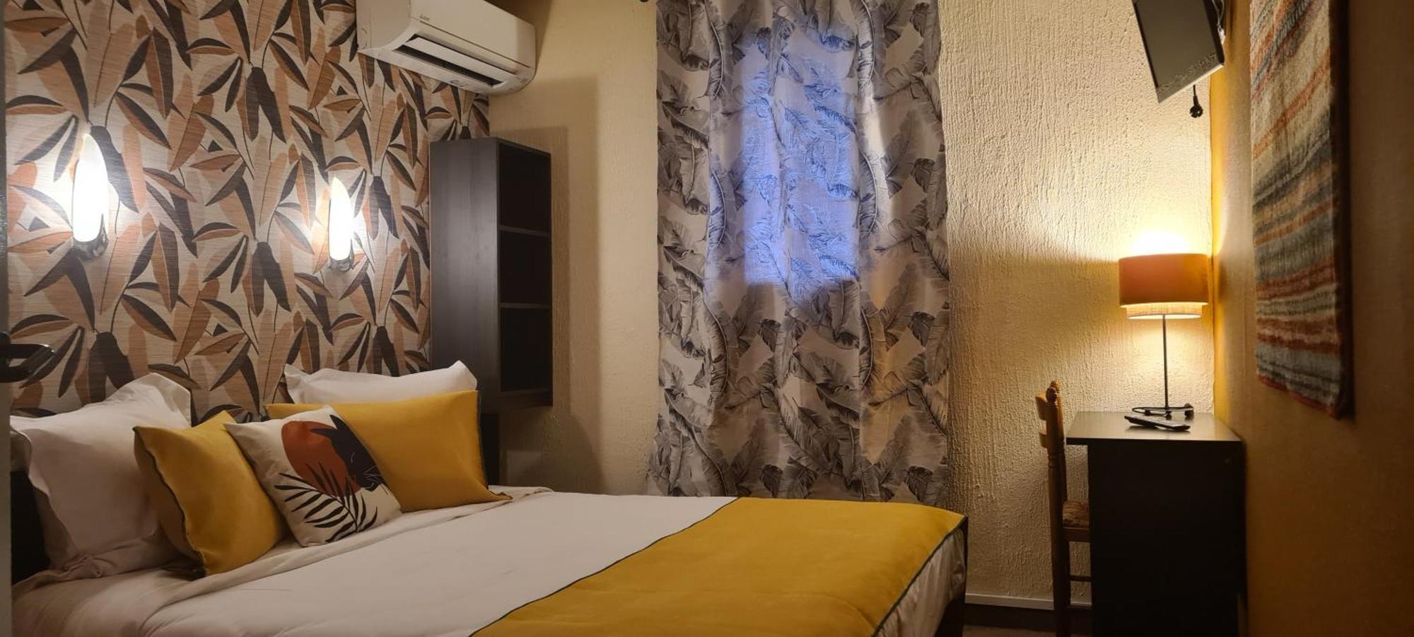 Hotel L'Etoile Aeroport - A61 Carcassonne Eksteriør bilde